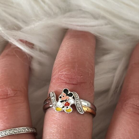 The Bradford Exchange | Disney "The Magic of Mickey Mouse" Embrace Ring Size - Picture 5 of 9